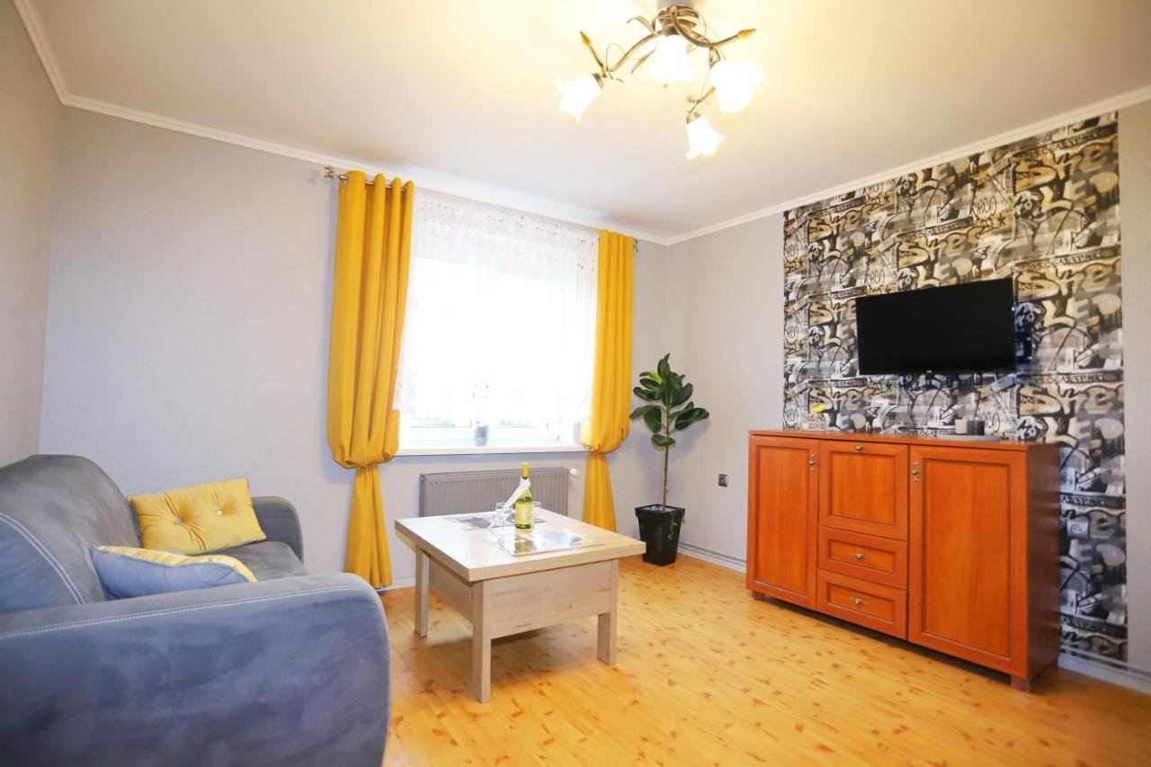 Apartament Rowerlovy Apartment Валбжих Екстериор снимка