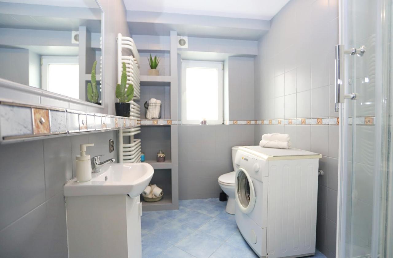 Apartament Rowerlovy Apartment Валбжих Екстериор снимка